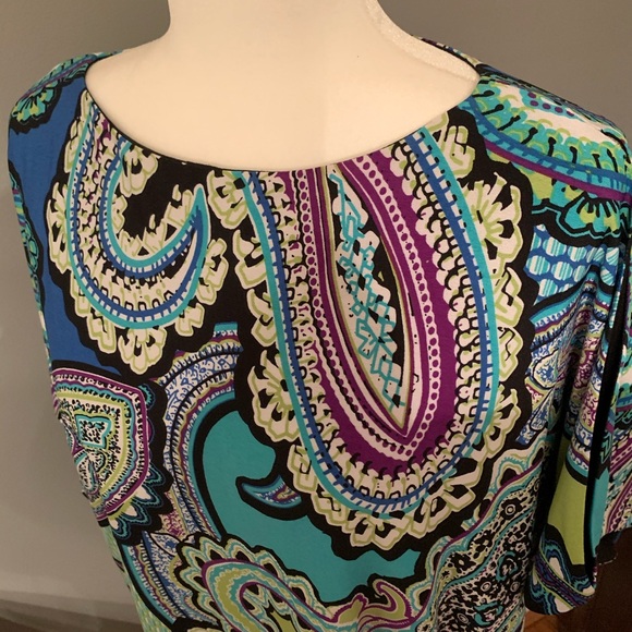 Emma & Michelle Patterned Dress - Picture 3 of 8